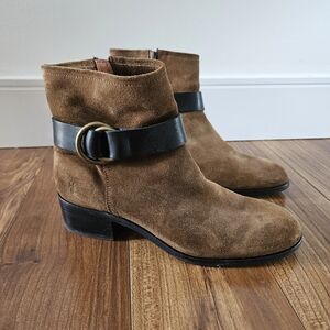 Frye Womens ankle boots size 9.5